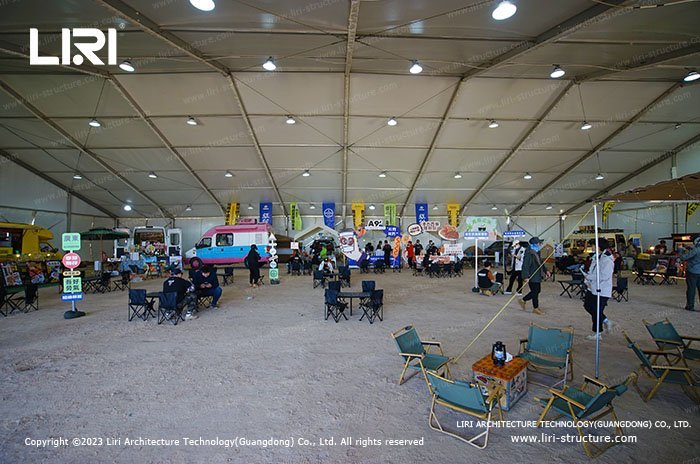 How to assemble event tents in difficult terrain (3) How to assemble event tents in difficult terrain (3)