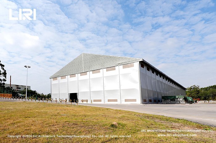 Clear span industrial tent system with high strength aluminum alloy frame Clear span industrial tent system with high strength aluminum alloy frame