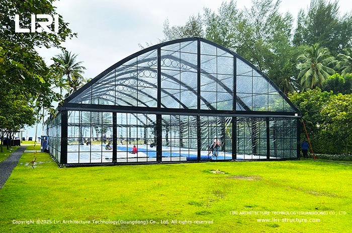 Popular Uses for Garden Marquees Garden Marquees, with their transparent glass walls, elegant appearance, and