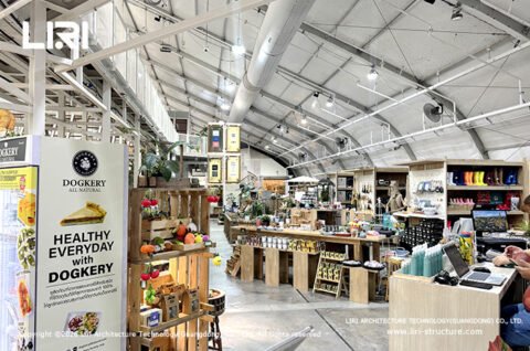 Retail market area inside SAMA Garden